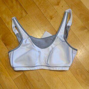 Glamorise Sport Bra - 36C